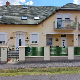 Harmónia Családi Apartman Harkány