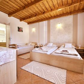 Csenár Apartman II. Hegykő