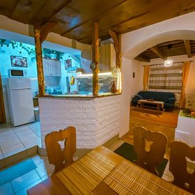 Süni Vendégház Tar