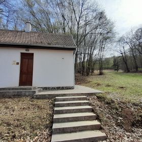 Zebegényi Erdei Sátortábor és Szálláshely Zebegény