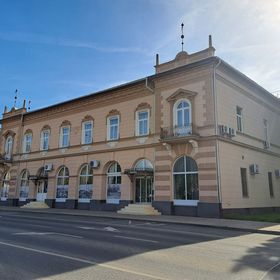 Nemzeti Szálloda Mezőtúr