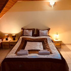 Gina Vendégház Abádszalók