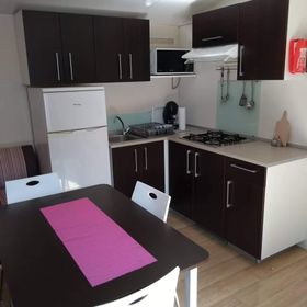 Spring Mobilház Jászszentandrás