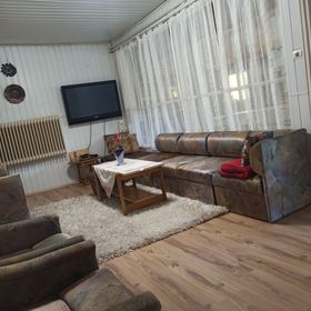 Mikola Vendégház Pálosvörösmart