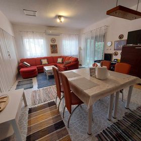 Szamóca Vendégház Szigetmonostor Dunakanyar Szentendrei Sziget