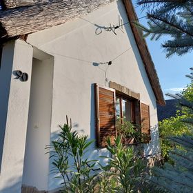 Dániel Vendégháza Pákozd