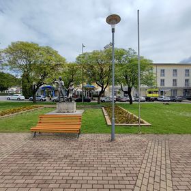 Hotel Béke Sziget Komló