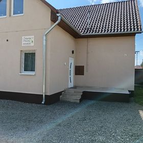 Sárgarigó 4 Pihenőház Tiszafüred