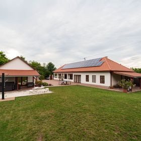 Végállomás Vendégház Göncruszka