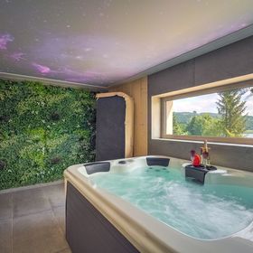 Willa Znamirowickachata Znamirowice