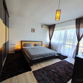 Corbeanca Penthouse Ostratu