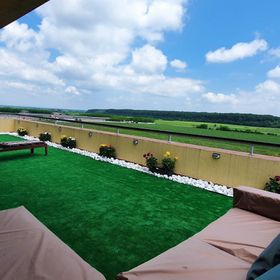 Corbeanca Penthouse Ostratu