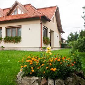 Hajós Vendégház Kisoroszi