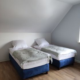 Noclegi Budomas Wrocław-Szymanów