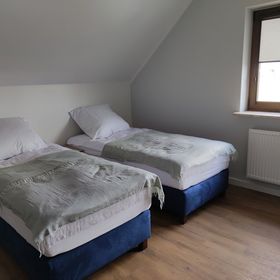 Noclegi Budomas Wrocław-Szymanów