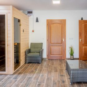 Éden Tanya Ládbesenyő