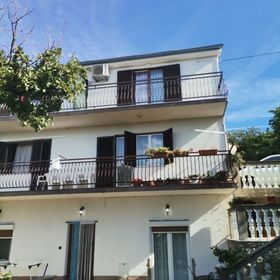 Apartmani Marijana & Iva Jadranovo