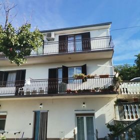 Apartmani Marijana & Iva Jadranovo