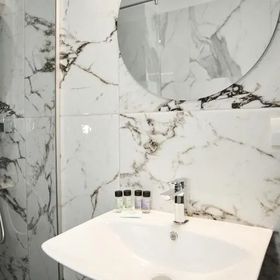 Astra Hotel Călimănești