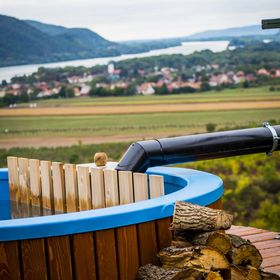 Romantic Rose Viewhouse Zebegény