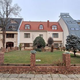 Atryum Hotel Szolnok