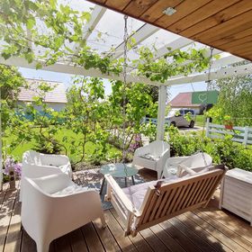 Csöppház Vendégház Balatonkenese