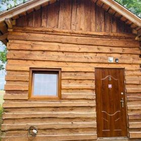 Ubytování v dřevěné chatičce Štít Klamoš