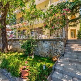 Irena Apartments Selce