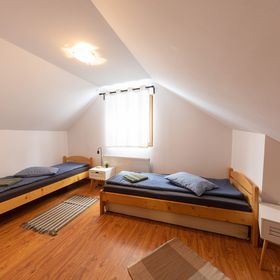 Apartament Pingvin Harghita-Băi