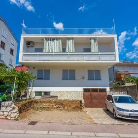 Apartment Megi Crikvenica