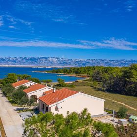 Apartments Buskulic Anamarija Vir II