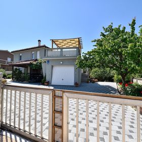 Apartment Radicevic Vir II