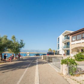 Apartment Nada Vir II