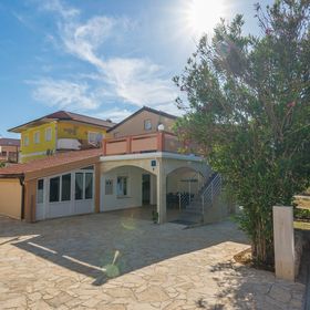 Apartments Andelic Vir II