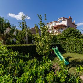 Apartment Benzon Kastel Stafilic