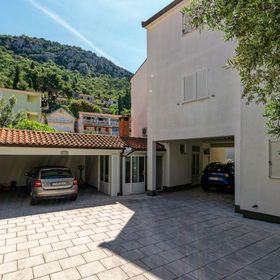 Apartments Franka Klek