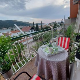 Apartment Meri Grebastica