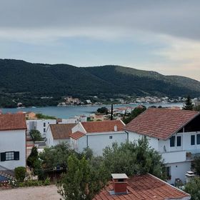 Apartment Meri Grebastica