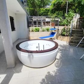 Apartments Livingston Novi Vinodolski