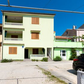 Apartments Mario Lopar