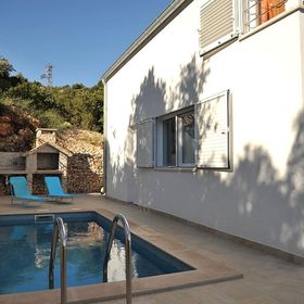 House Josin san Vinisce