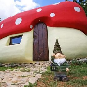 House Fairytale Village Mushroom Rupe