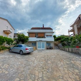 Apartment Ljubica Selce