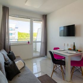 HOLIDAY HOME Slavia New 601 przy plaży z widokiem na morze