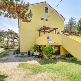 Apartmanok Parkolóhellyel Baska, Krk - 11933 Baška