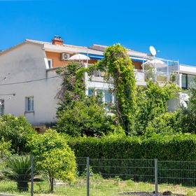 Apartmanok A Tenger Mellett Kastel Stari, Kastela - 19465 Kaštel Stari