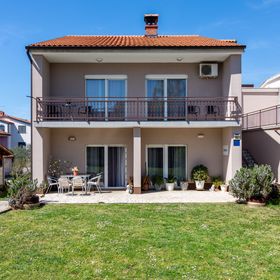 Apartmanok Gyermekes Családok Részére Valbandon, Fazana - 19511 Valbandon