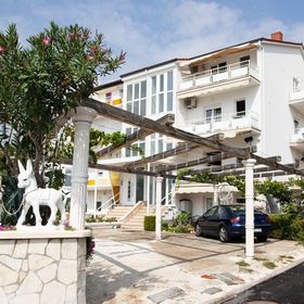 Apartmanok A Tenger Mellett Kastel Stari, Kastela - 19810 Kaštel Stari