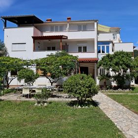 Apartmanok A Tenger Mellett Rab - 20222