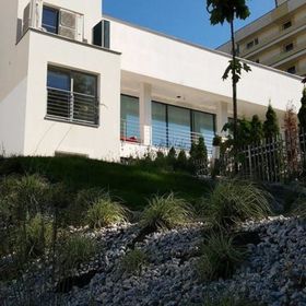 HOLIDAY HOME Apart 108 przy plaży z balkonem